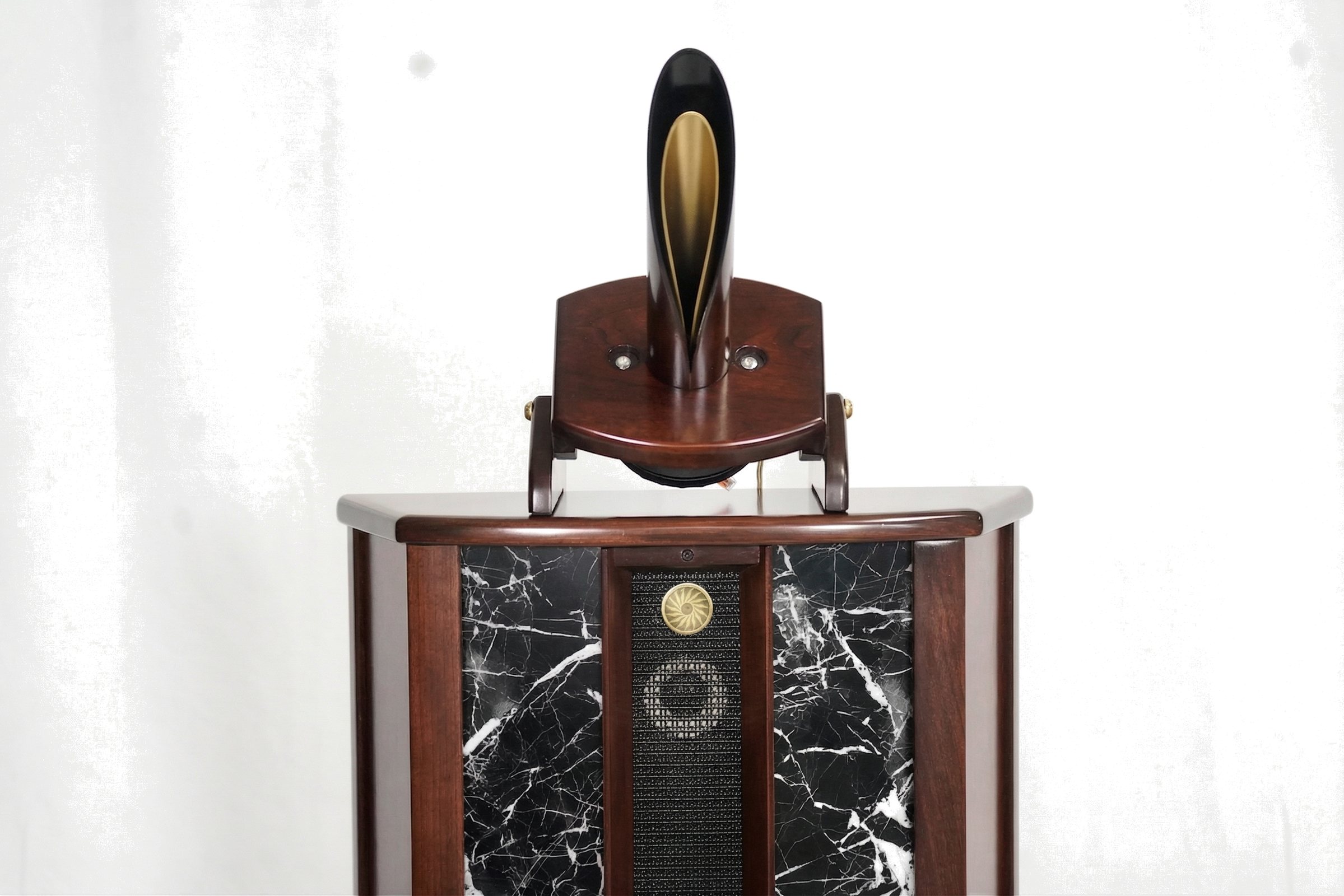 MADO™ Stony™ Koupler™ close-up detail on white background